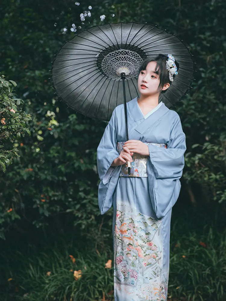 Women Formal Wear Photoshoot - Modyfikowana japońska formalna yukata, tradycyjne damskie