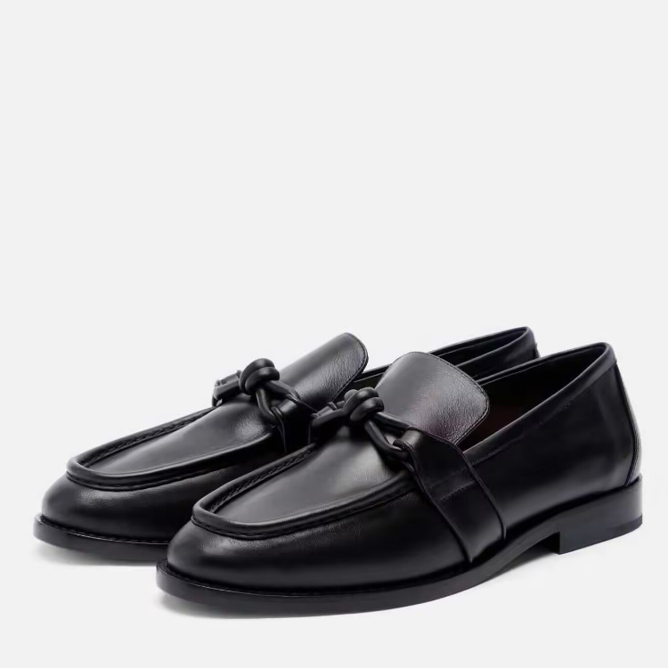 Women Formal Wear With Shoes - Damskie skórzane mokasyny z węzłami, wsuwane,