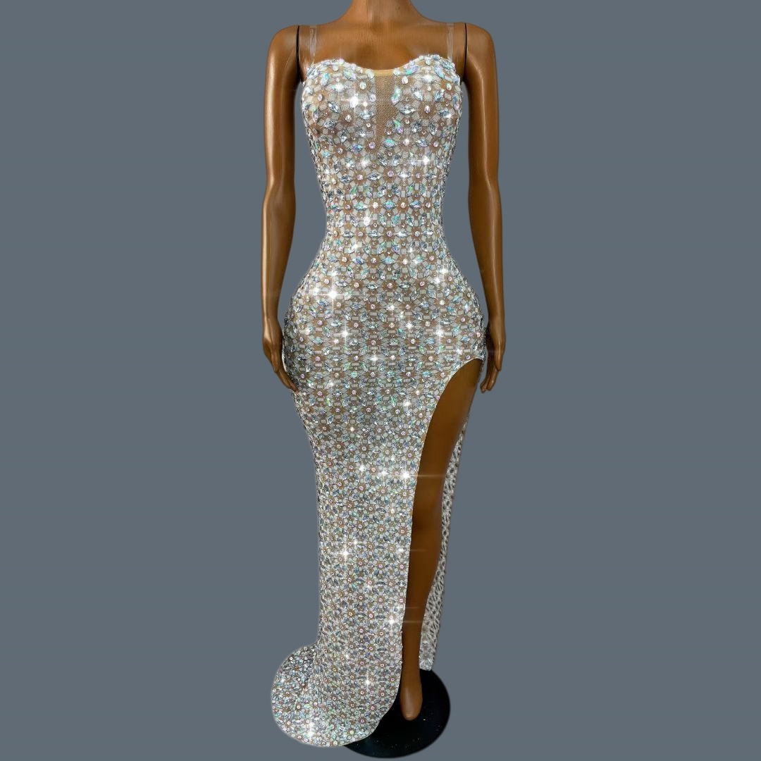 Elegancka sukienka bez ramiącz – Women Formal Wear Photoshoot recenzja i cena